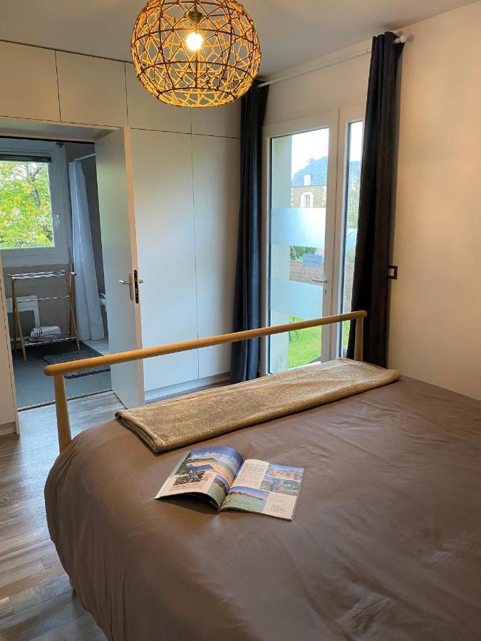 Des 3 Iles, En Plein Centre-ville, A 5 Min Des Plages, 3 Neufs