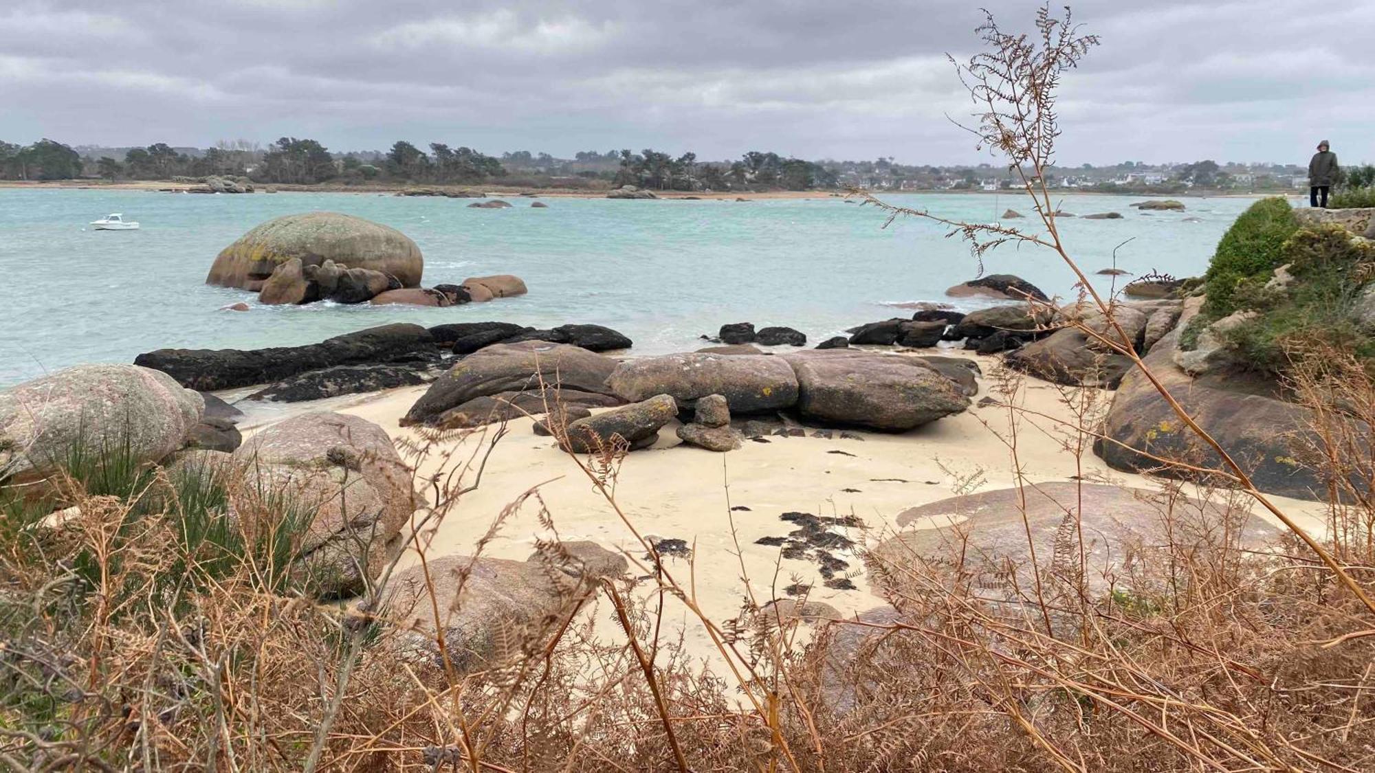 Des 3 Iles, En Plein Centre-ville, A 5 Min Des Plages, 3 Neufs Etables-sur-Mer