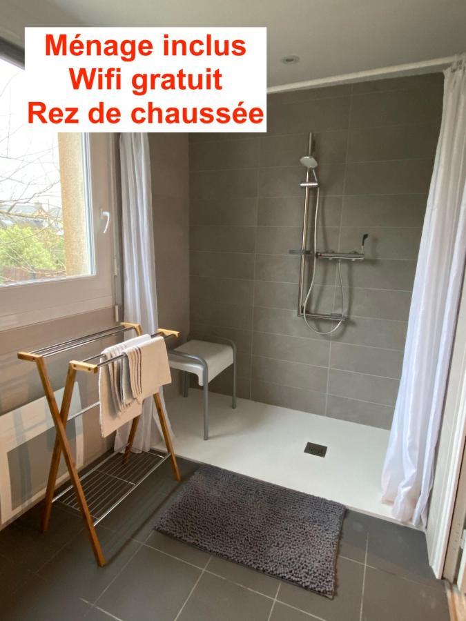 Apartment Des 3 Iles, En Plein Centre-ville, A 5 Min Des Plages, 3 Neufs