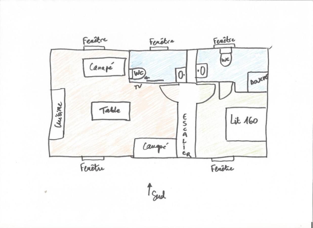 Apartment Des 3 Iles, En Plein Centre-ville, A 5 Min Des Plages, 3 Neufs *